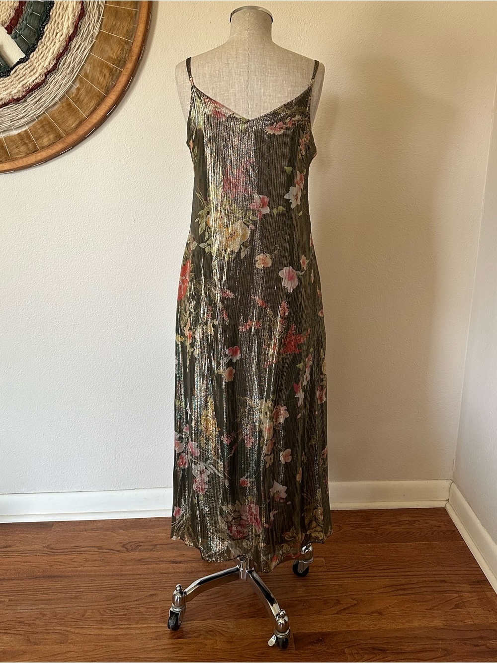 Warm Metallic Gold Floral Shift Dress Silk Made USA Designer Woman's 1 - Picture 6 of 10